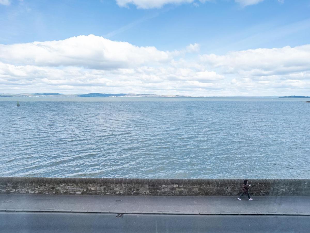 Pass The Keys Stunning Flat With Sea View And Parking Daire Edinburgh Dış mekan fotoğraf